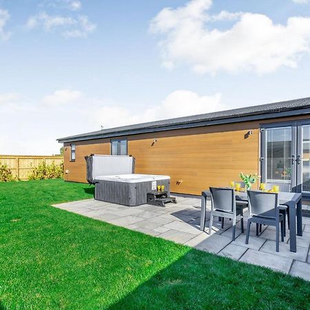 Cotswold Gateway Escape Hotel Offenham Kültér fotó