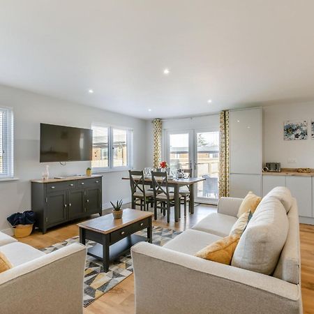 Cotswold Gateway Escape Hotel Offenham Kültér fotó