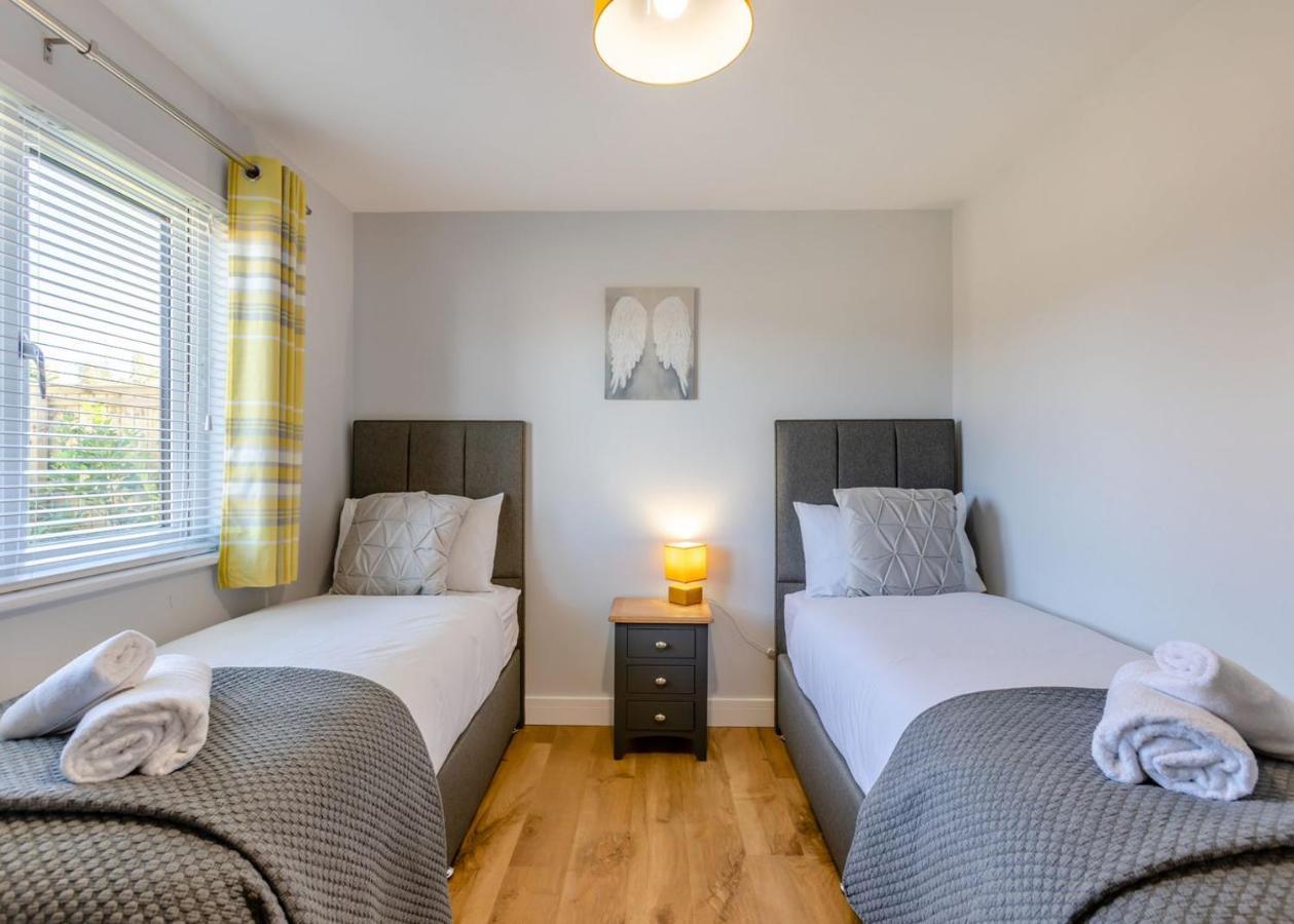 Cotswold Gateway Escape Hotel Offenham Kültér fotó