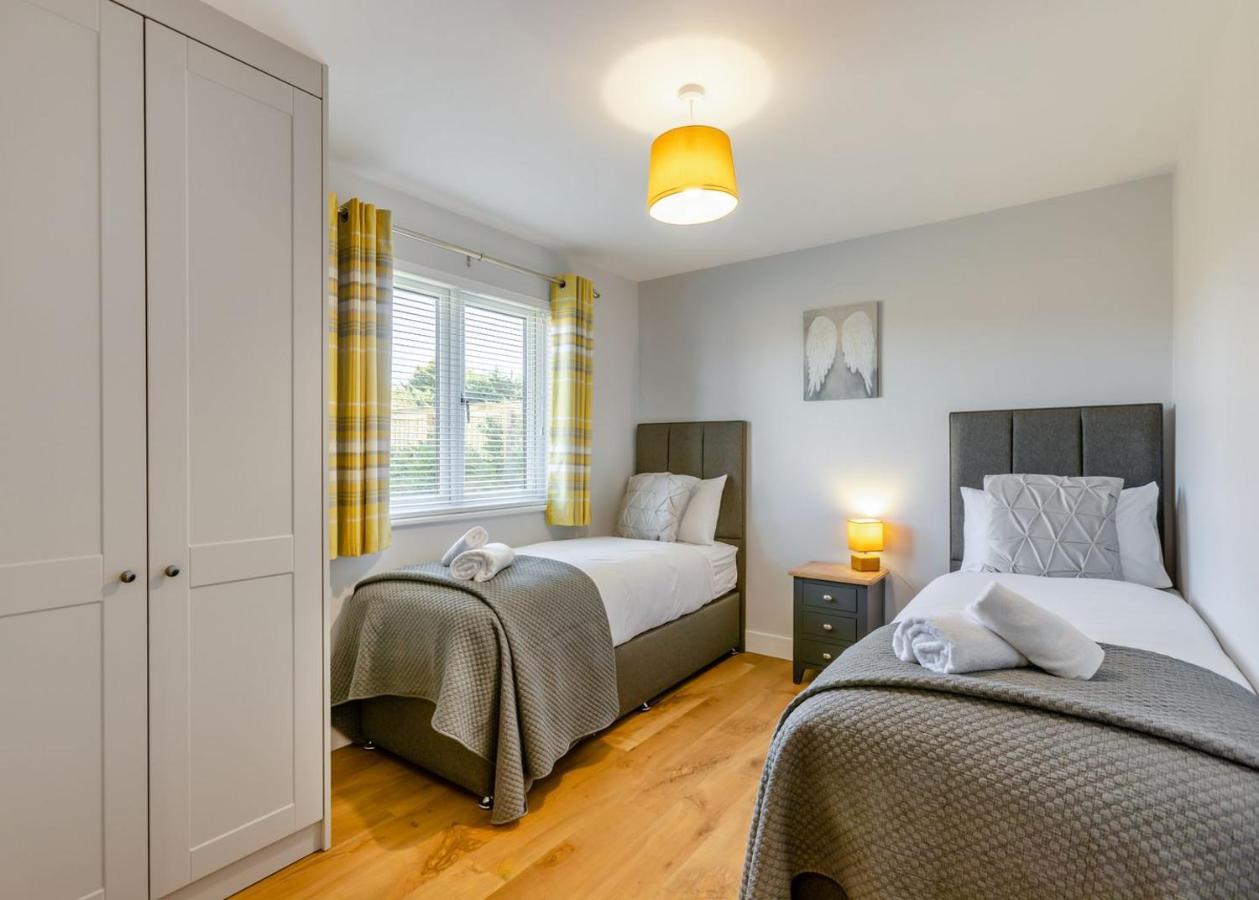 Cotswold Gateway Escape Hotel Offenham Kültér fotó