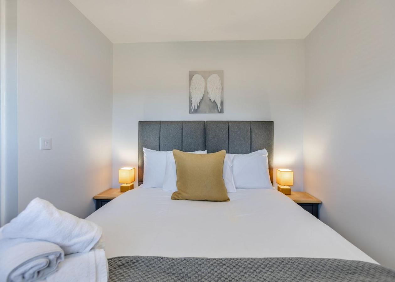 Cotswold Gateway Escape Hotel Offenham Kültér fotó